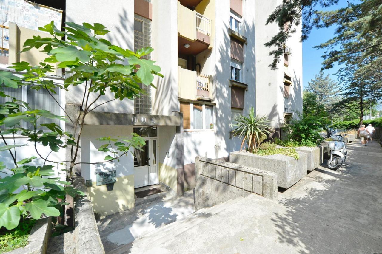 Unico Apartman Kotor Bagian luar foto